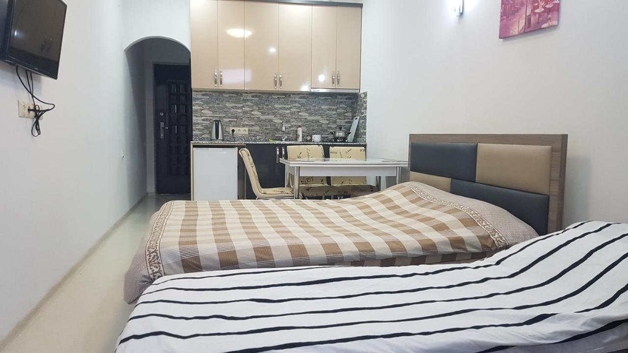 Sky-G Sea View Apartment Батуми Екстериор снимка