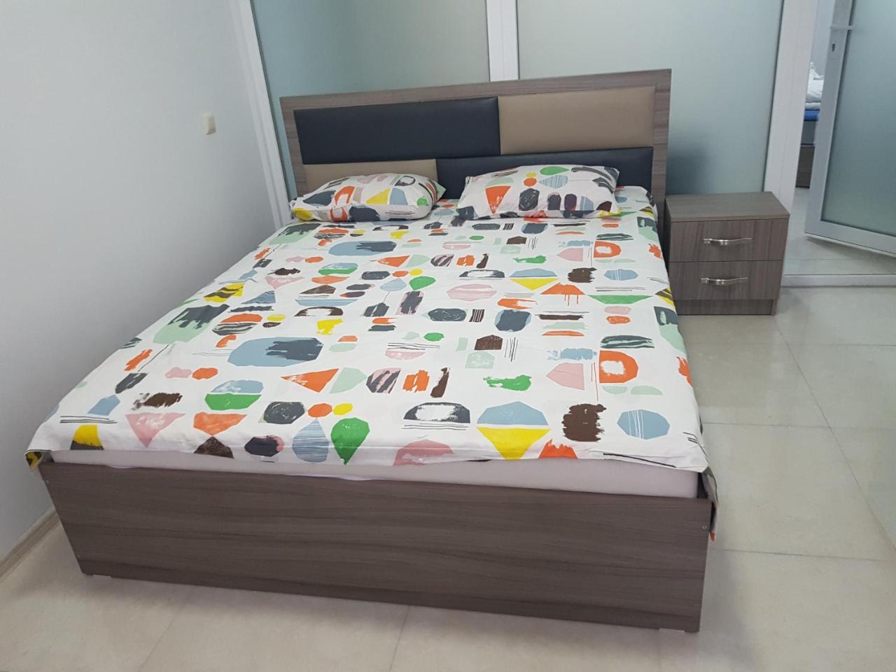 Sky-G Sea View Apartment Батуми Екстериор снимка