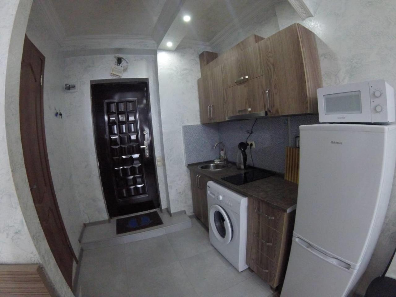Sky-G Sea View Apartment Батуми Екстериор снимка