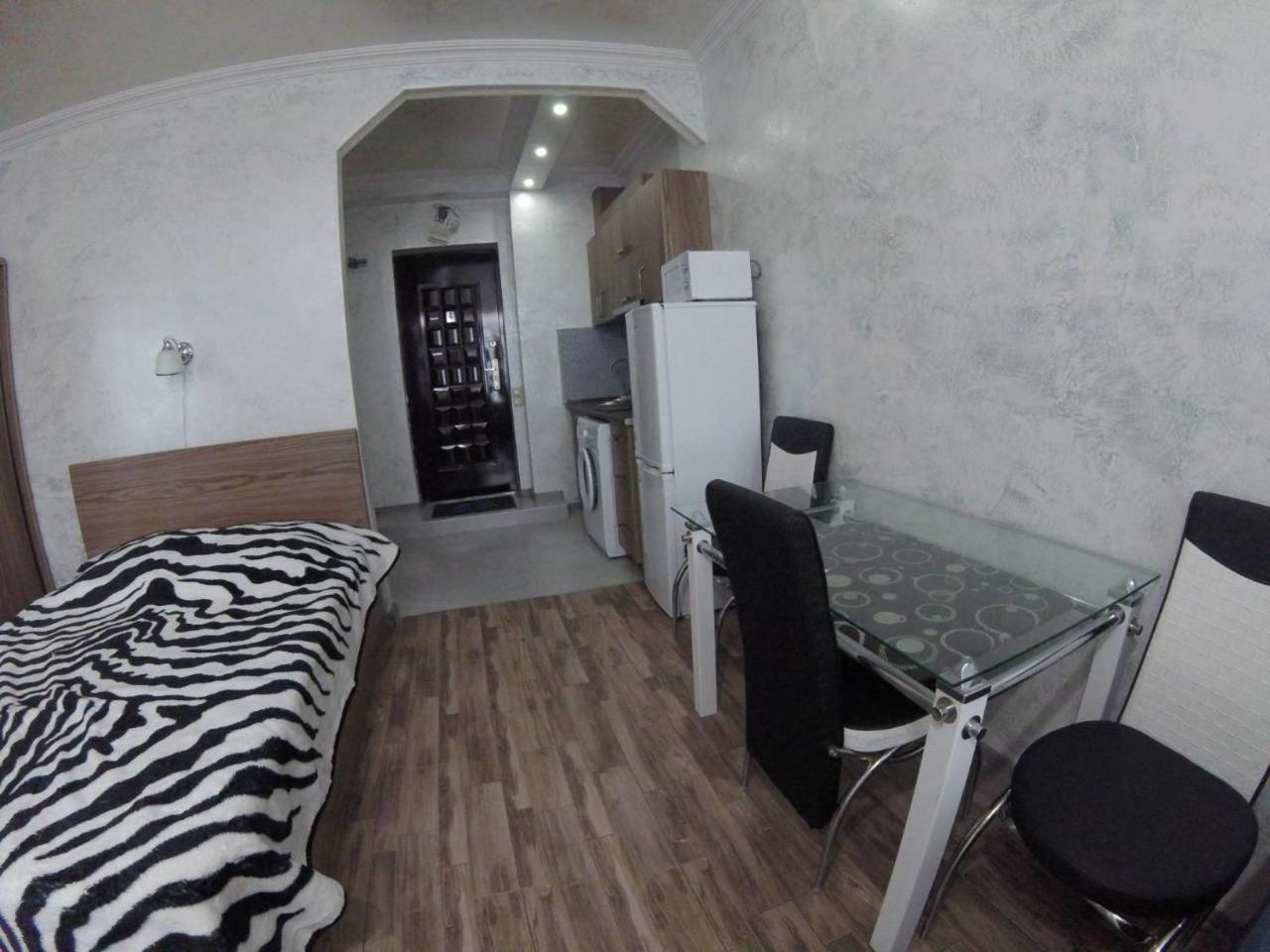 Sky-G Sea View Apartment Батуми Екстериор снимка